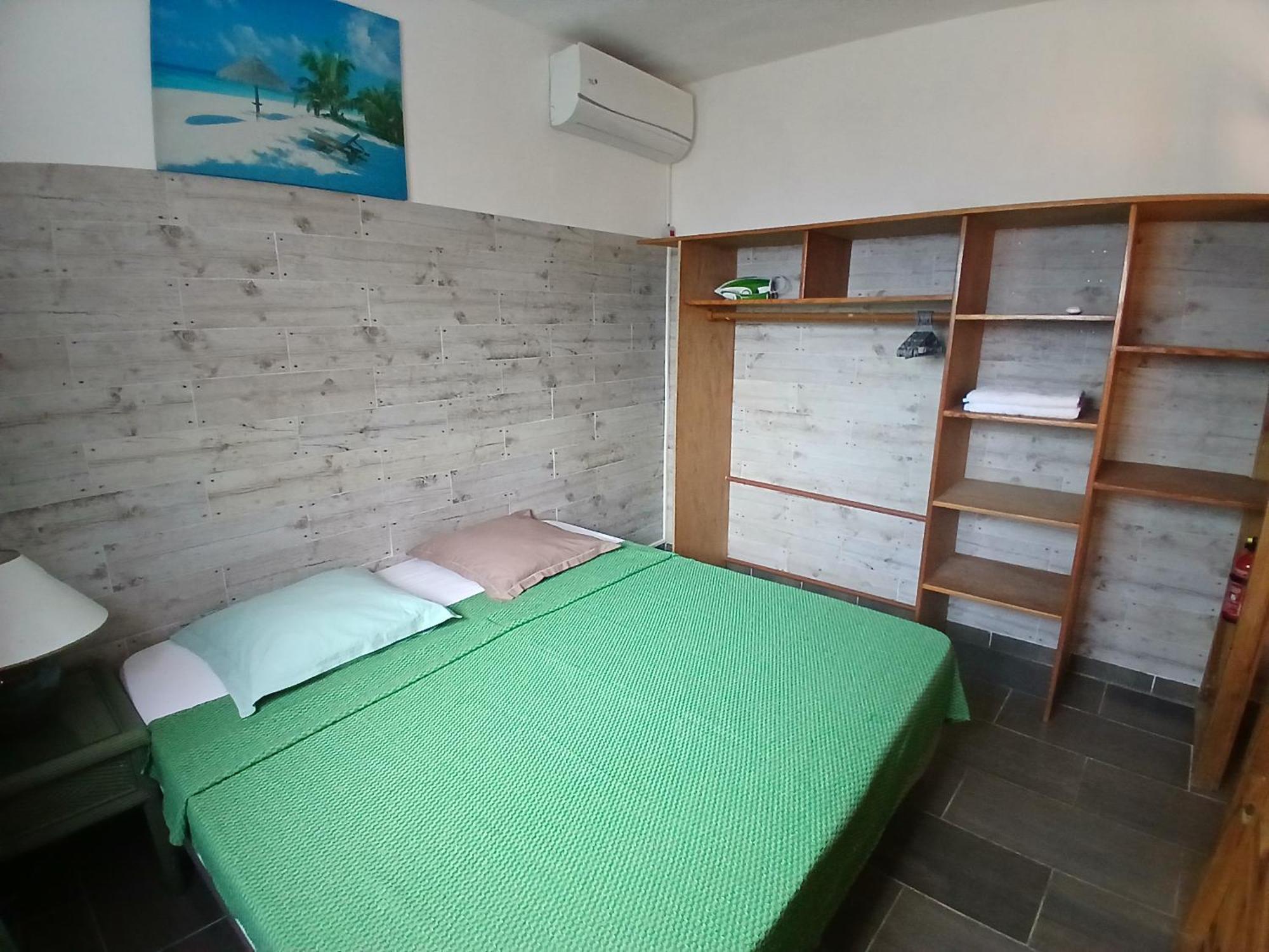 Urban-Oasis Appartement Sainte-Anne  Buitenkant foto